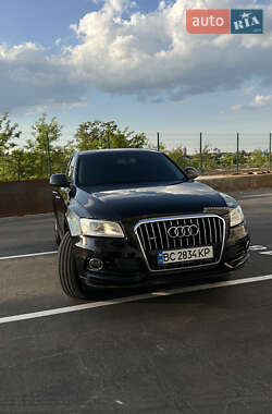 Позашляховик / Кросовер Audi Q5 2015 в Києві