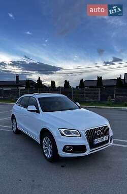 Внедорожник / Кроссовер Audi Q5 2012 в 