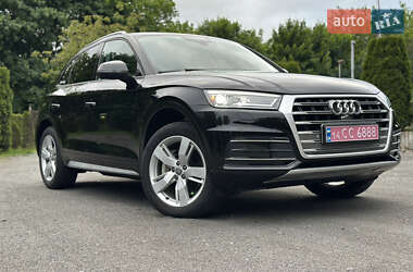 Позашляховик / Кросовер Audi Q5 2018 в 
