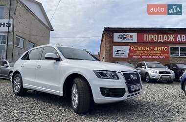 Позашляховик / Кросовер Audi Q5 2010 в 