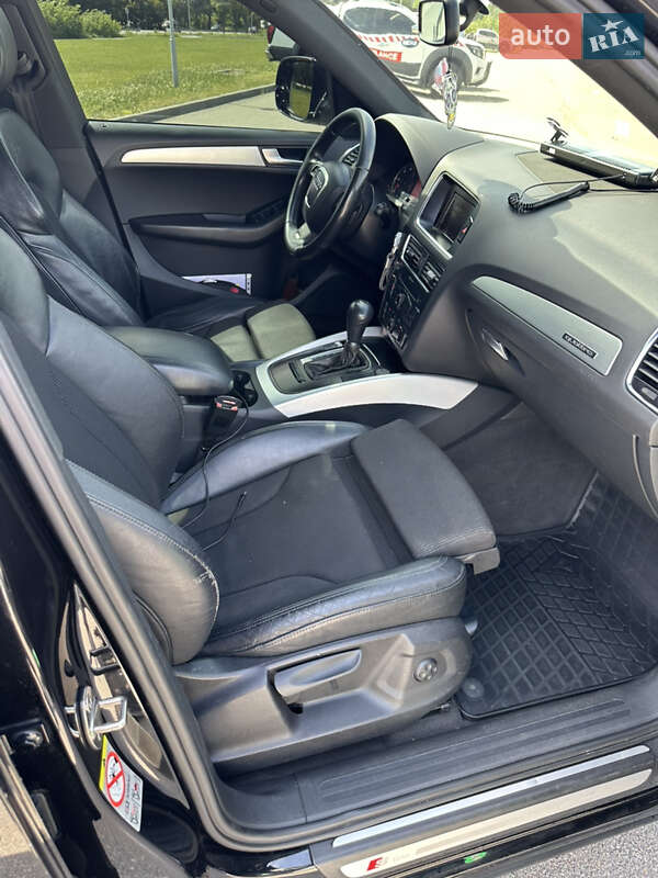 Внедорожник / Кроссовер Audi Q5 2009 в Днепре