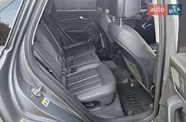 Внедорожник / Кроссовер Audi Q5 2017 в 