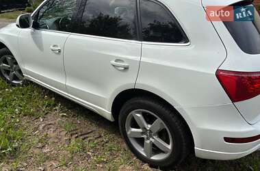 Внедорожник / Кроссовер Audi Q5 2012 в 