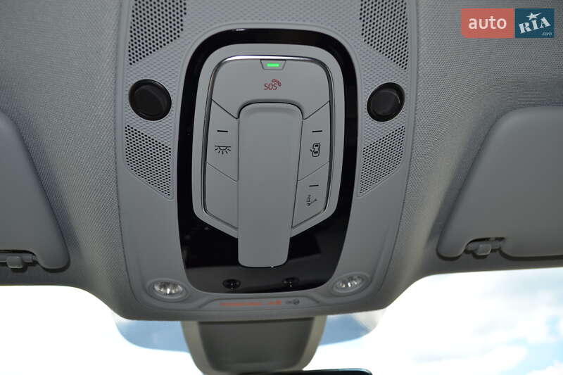 Внедорожник / Кроссовер Audi Q5 2023 в Киеве