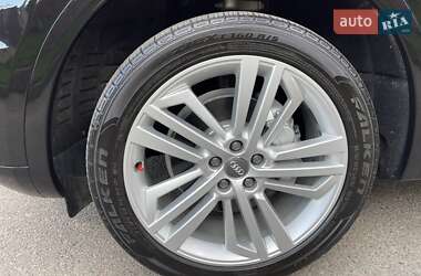 Внедорожник / Кроссовер Audi Q5 2019 в 