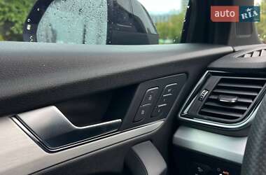 Внедорожник / Кроссовер Audi Q5 2023 в 