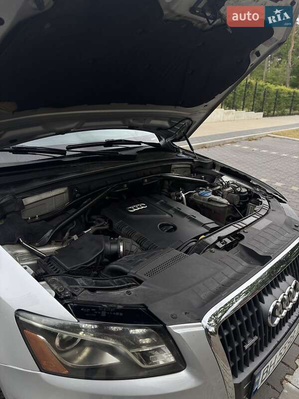 Внедорожник / Кроссовер Audi Q5 2011 в Луцке