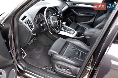 Внедорожник / Кроссовер Audi Q5 2016 в 