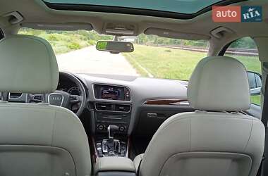 Внедорожник / Кроссовер Audi Q5 2011 в 