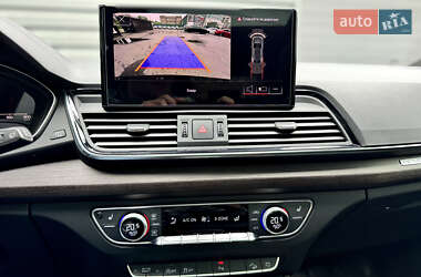 Внедорожник / Кроссовер Audi Q5 2023 в 