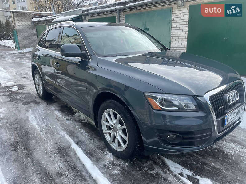 Внедорожник / Кроссовер Audi Q5 2011 в Львове