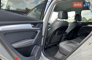 Внедорожник / Кроссовер Audi Q5 2022 в 