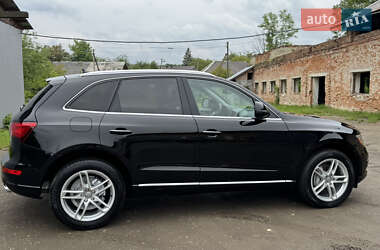 Внедорожник / Кроссовер Audi Q5 2017 в 