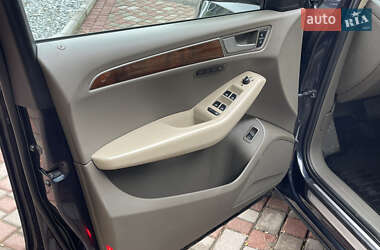 Внедорожник / Кроссовер Audi Q5 2012 в 