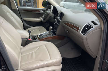 Внедорожник / Кроссовер Audi Q5 2012 в 