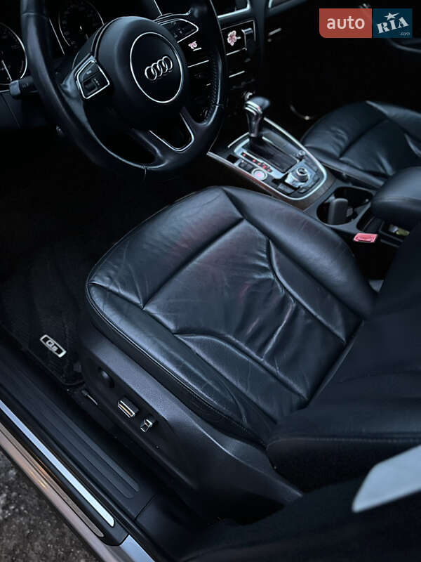 Внедорожник / Кроссовер Audi Q5 2012 в Киеве