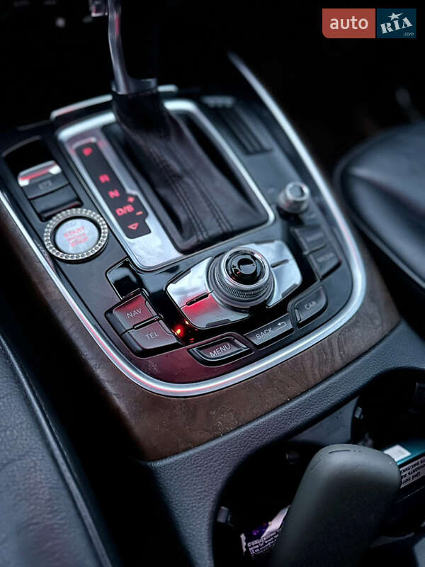 Внедорожник / Кроссовер Audi Q5 2012 в Киеве