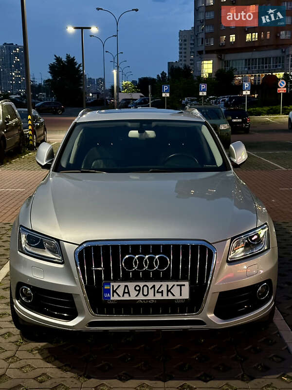 Внедорожник / Кроссовер Audi Q5 2012 в Киеве