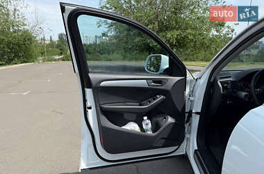 Внедорожник / Кроссовер Audi Q5 2013 в 