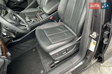Позашляховик / Кросовер Audi Q5 2018 в 