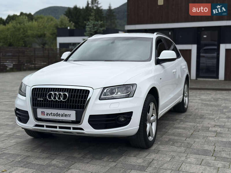 Внедорожник / Кроссовер Audi Q5 2012 в Тячеве