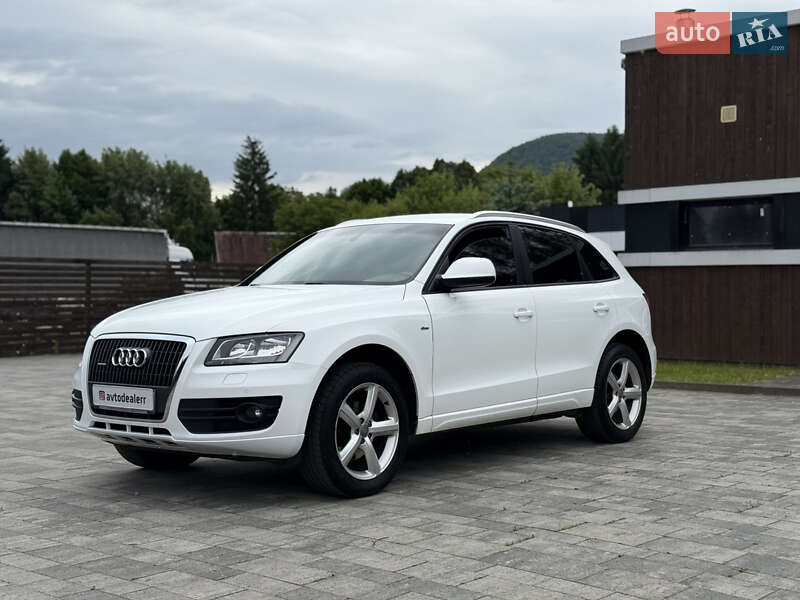 Внедорожник / Кроссовер Audi Q5 2012 в Тячеве