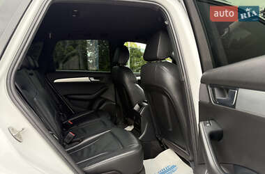 Внедорожник / Кроссовер Audi Q5 2012 в 