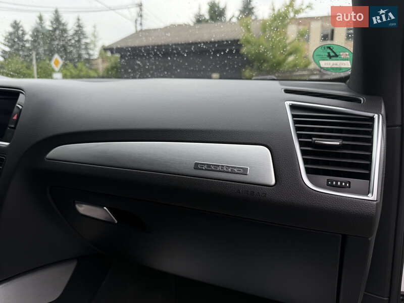 Внедорожник / Кроссовер Audi Q5 2012 в Тячеве