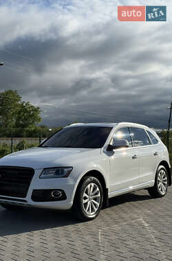 Позашляховик / Кросовер Audi Q5 2014 в 