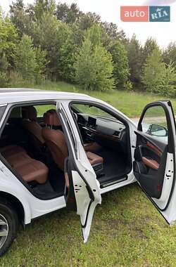 Внедорожник / Кроссовер Audi Q5 2021 в 