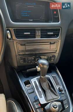 Внедорожник / Кроссовер Audi Q5 2011 в 