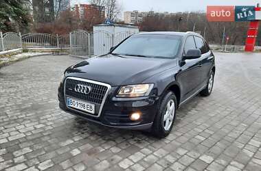 Внедорожник / Кроссовер Audi Q5 2011 в 