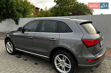 Внедорожник / Кроссовер Audi Q5 2015 в 