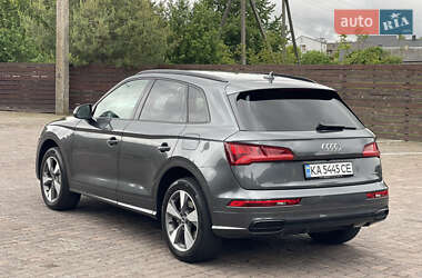 Внедорожник / Кроссовер Audi Q5 2020 в 