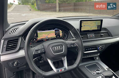 Внедорожник / Кроссовер Audi Q5 2020 в 