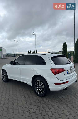 Позашляховик / Кросовер Audi Q5 2012 в 
