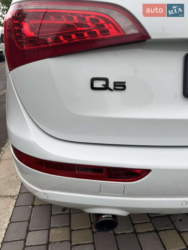 Внедорожник / Кроссовер Audi Q5 2012 в Ровно