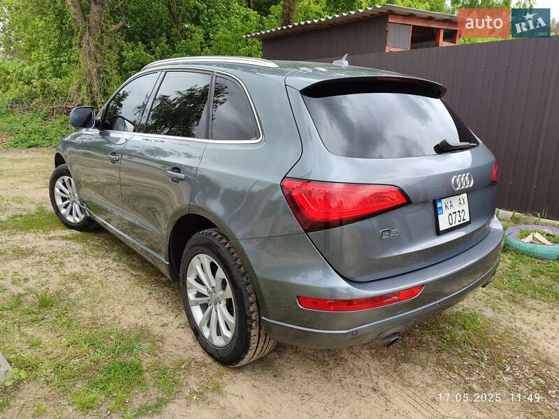 Внедорожник / Кроссовер Audi Q5 2012 в Семеновке