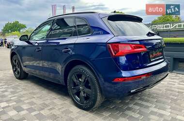 Позашляховик / Кросовер Audi Q5 2017 в 