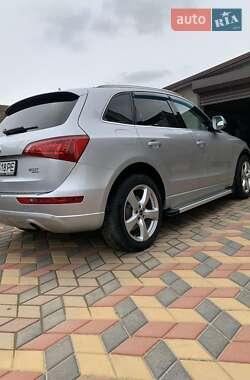 Внедорожник / Кроссовер Audi Q5 2012 в 