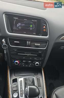 Внедорожник / Кроссовер Audi Q5 2012 в 