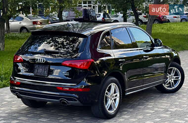 Внедорожник / Кроссовер Audi Q5 2015 в 