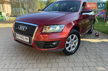 Внедорожник / Кроссовер Audi Q5 2011 в Сваляве