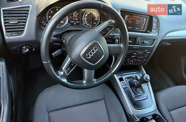 Внедорожник / Кроссовер Audi Q5 2011 в 