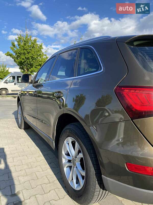 Внедорожник / Кроссовер Audi Q5 2014 в Мукачево