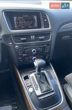 Внедорожник / Кроссовер Audi Q5 2014 в 