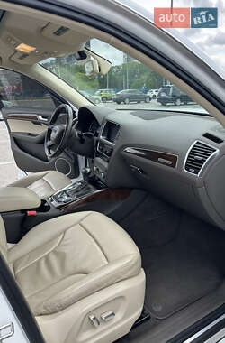 Позашляховик / Кросовер Audi Q5 2014 в 