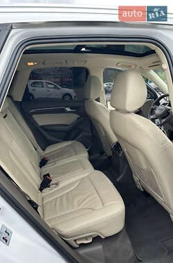 Позашляховик / Кросовер Audi Q5 2014 в 