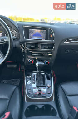 Внедорожник / Кроссовер Audi Q5 2015 в 