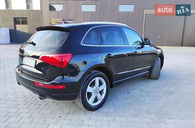 Внедорожник / Кроссовер Audi Q5 2011 в 